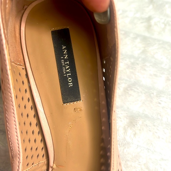 Ann Taylor nude shoes - Picture 2 of 5
